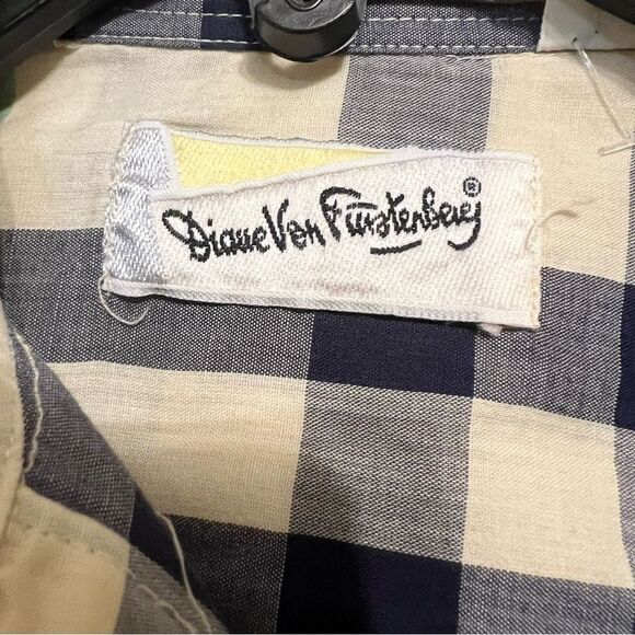 Diane Von Furstenberg Women’s Designer Plaid Shirt Size 10 - Picture 3 of 5